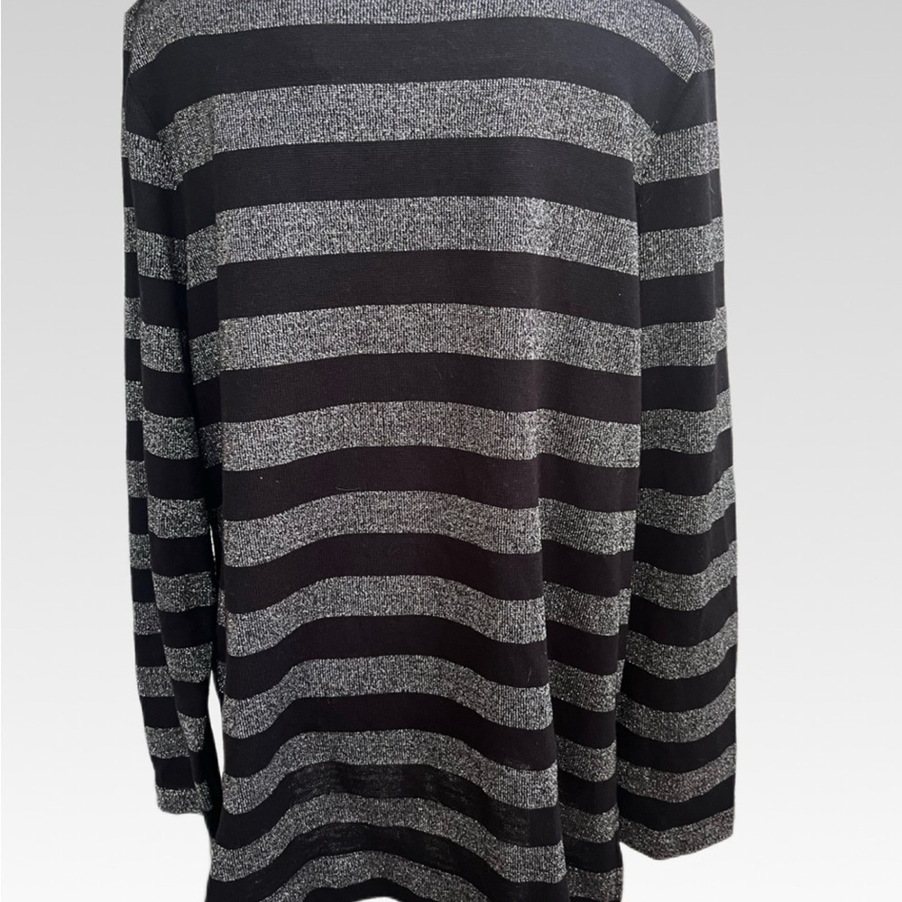 Liz Claiborne Sport Black and Silver Knit Top size XL - Picture 3 of 7